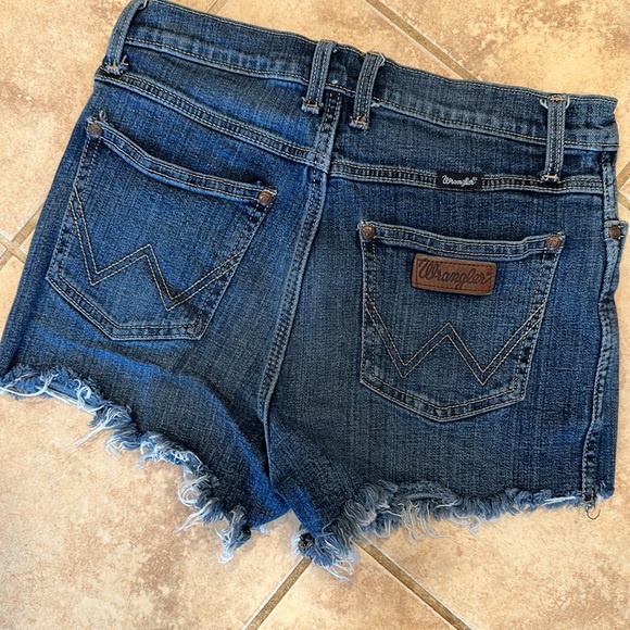 WOMENS REWORKED SHORT:DARK STONE - Picture 2 of 3